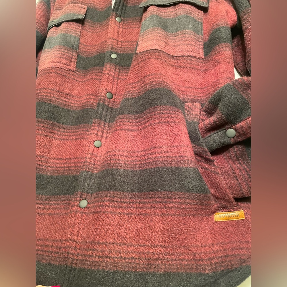NWT Burgundy and Black Plaid Men's Fleece Jacket - Picture 4 of 10